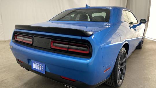 new 2023 dodge challenger sxt rwd