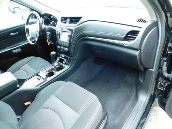 certified 2017 chevrolet traverse awd lt w/ 1lt fayetteville, ar 72704 for sale in fayetteville, arkansas