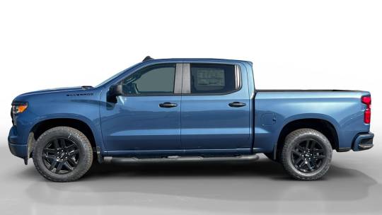 new 2024 chevrolet silverado 1500 custom crew cab short bed 2wd