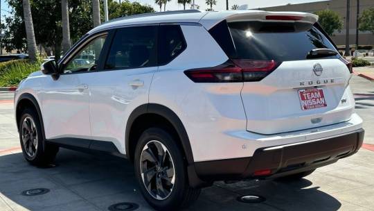2024 Nissan Rogue