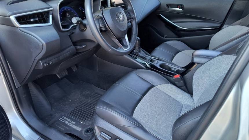 2022 toyota corolla hatchback xse