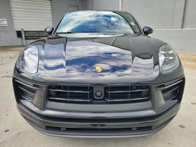 2023 porsche macan base
