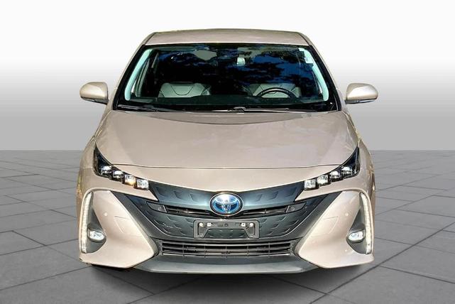 2021 toyota prius prime limited