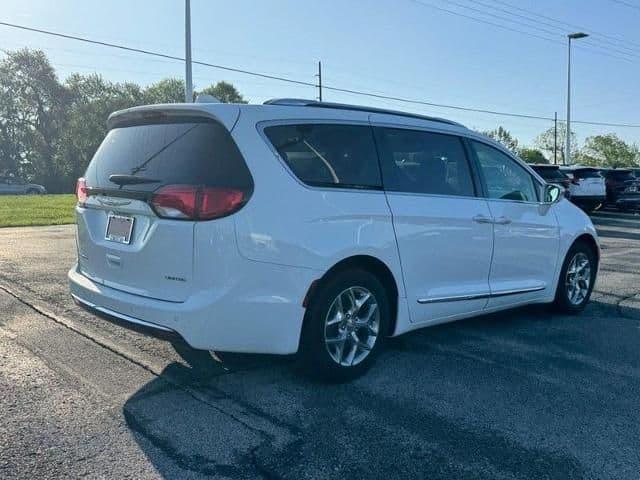 2018 chrysler pacifica limited in burksville, illinois