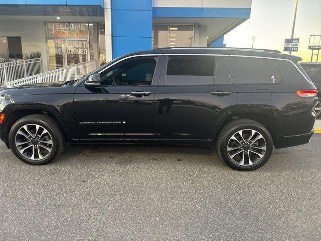 2022 jeep grand cherokee l overland