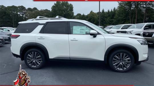 2024 Nissan Pathfinder sl
