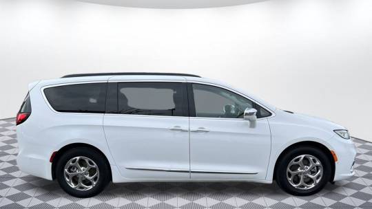 2022 Chrysler Pacifica