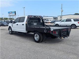 2022 Ford F-350 lariat