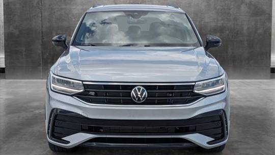 2024 volkswagen tiguan se r-line black