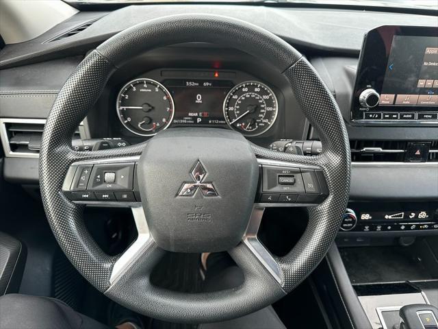 2022 mitsubishi outlander es 2.5 s-awc