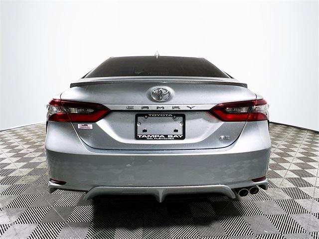 2024 toyota camry se