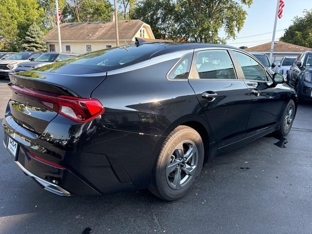 2024 kia k5 lxs