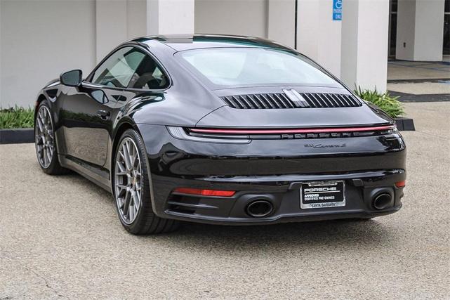 2023 porsche 911 carrera s