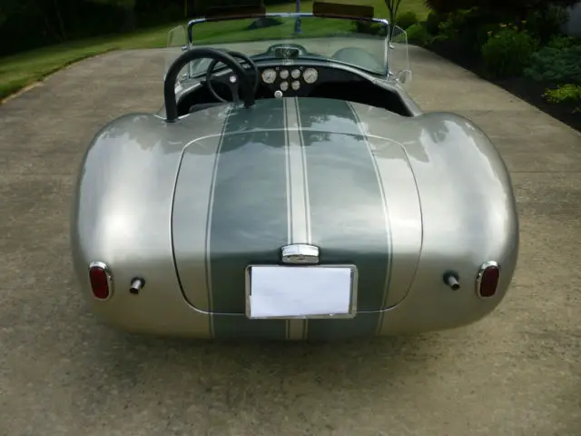 1966 ford shelby 427 cobra-vett factory five roadster