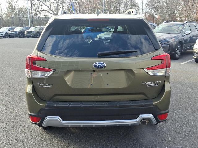 2022 subaru forester touring