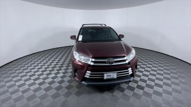 2019 toyota highlander le plus