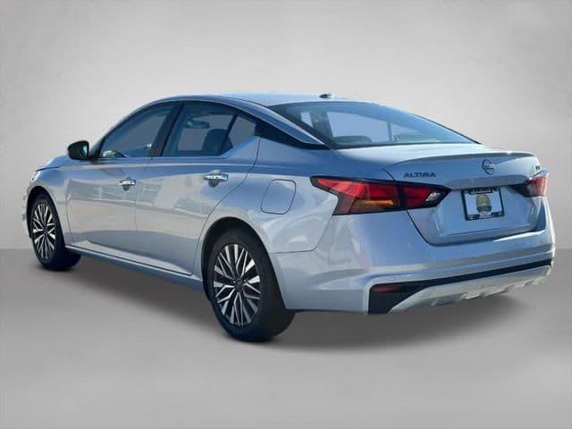 2023 nissan altima sv fwd in springfield, illinois