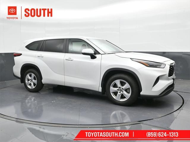 2023 toyota highlander l