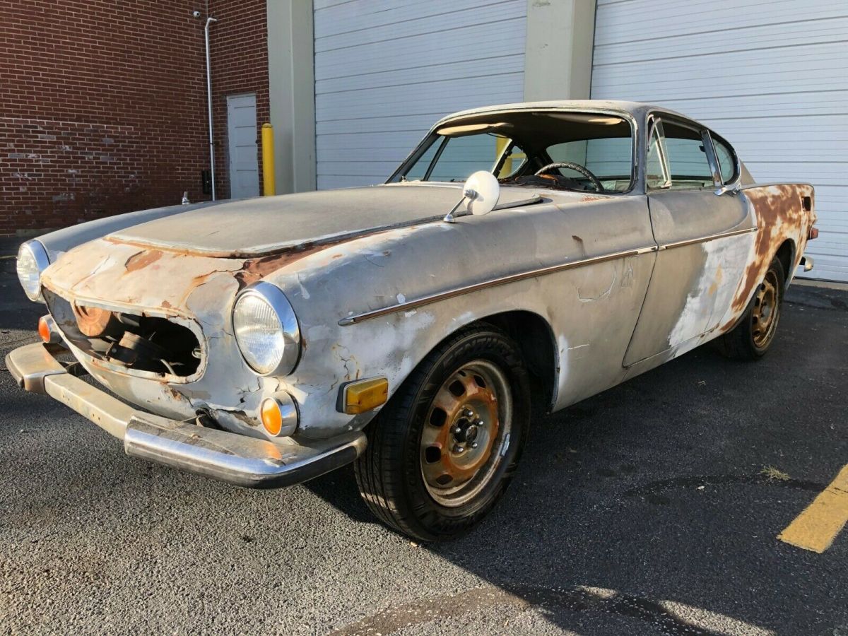 1970 volvo p1800e light blue metallic
