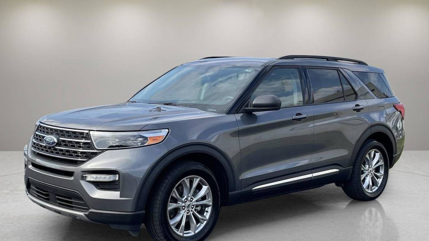 2021 ford explorer xlt