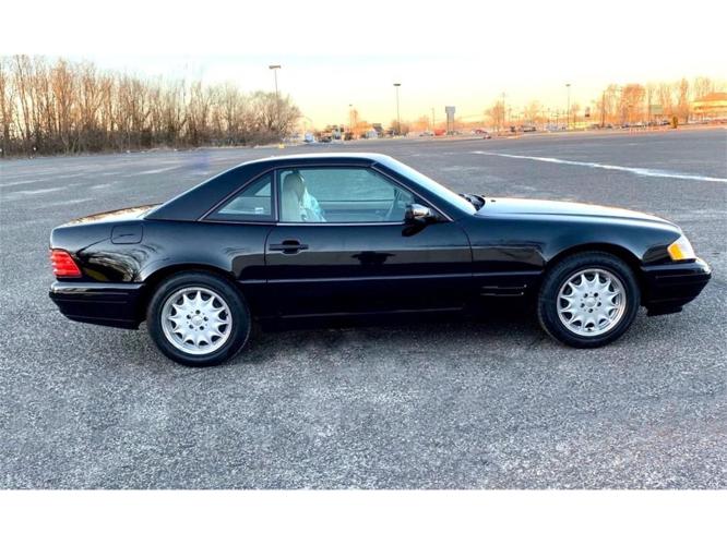 1996 mercedes-benz sl-class in stratford, new jersey