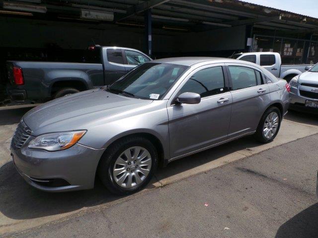 2014 chrysler 200 lx lx 4dr sedan for sale in honolulu, hawaii