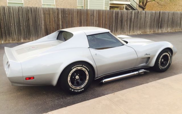 1976 custom chevrolet corvette classic