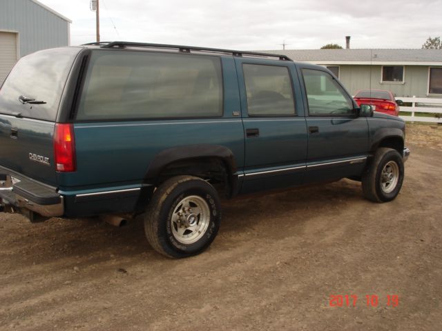 1993 chevrolet suburban 2500 4x4