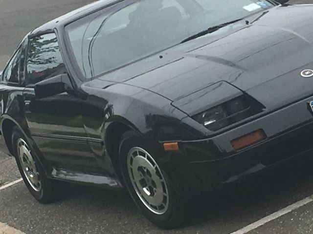 1986 nissan 300zx! excellent condition, runs great!