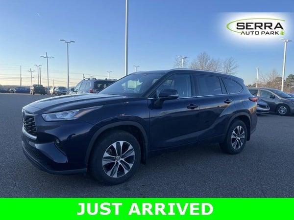 2020 toyota highlander in co bluffs, iowa