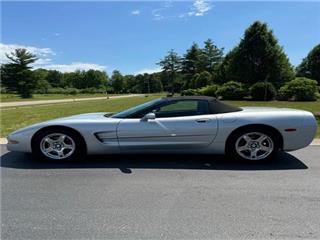 1999 Chevrolet Corvette base