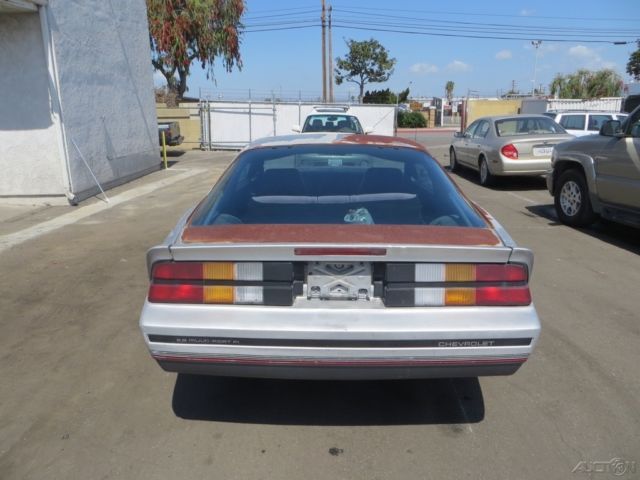 c 1987 chevrolet camaro rs used 2.8l v6 12v automatic no reserve