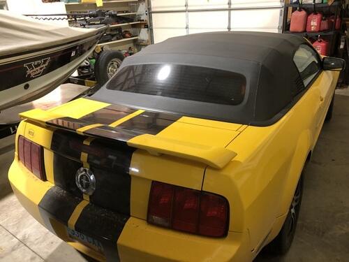 2006 mustang convertible for sale. just beelined, new tires, and new exhaust
