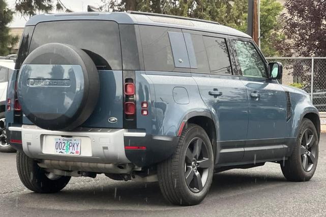 2020 land rover defender 110 se