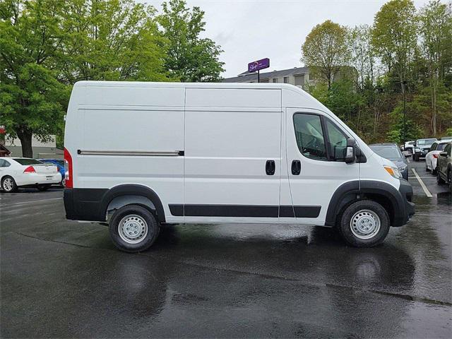 2024 ram promaster 1500 base