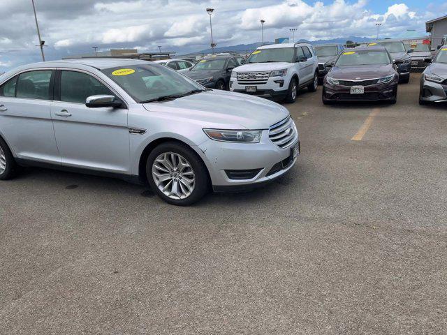 2019 ford taurus limited
