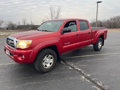 2010 toyota tacoma in saint louis, missouri