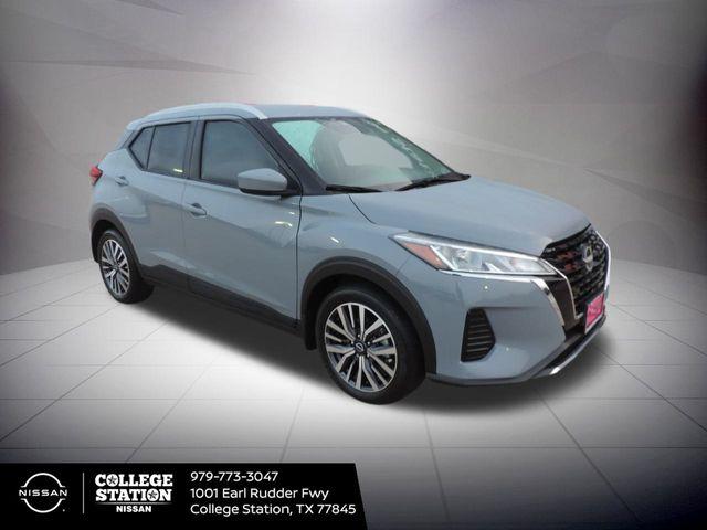 2022 nissan kicks sv