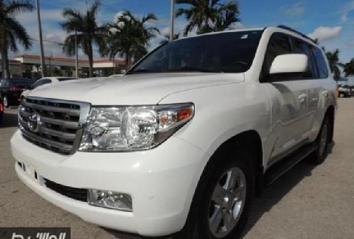 toyota land-- cruiser 2010- in excellent condition in angola, in