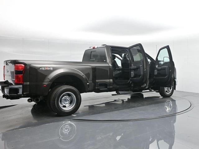 2024 ford f-350 lariat super duty