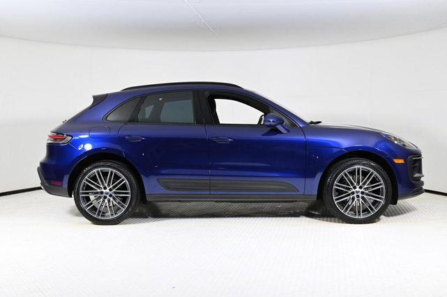 2024 porsche macan base