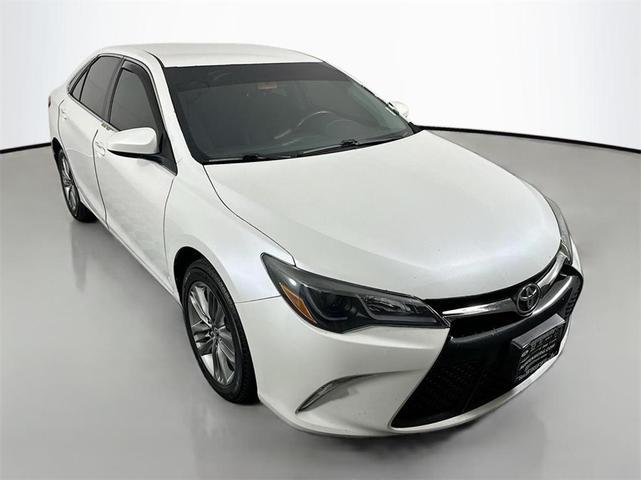 2015 toyota camry se