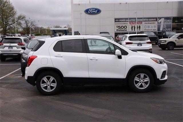 2020 chevrolet trax ls in hazelwood, missouri