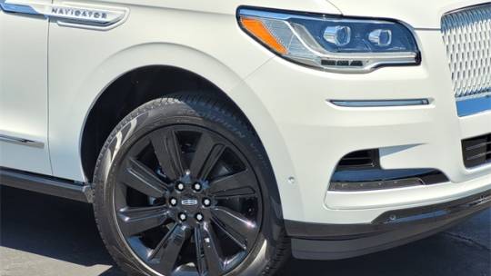 2023 Lincoln Navigator