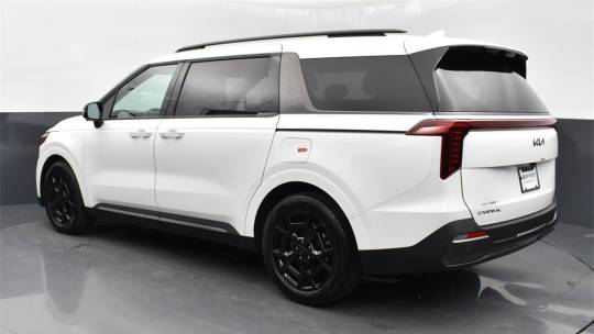 2025 Kia Carnival
