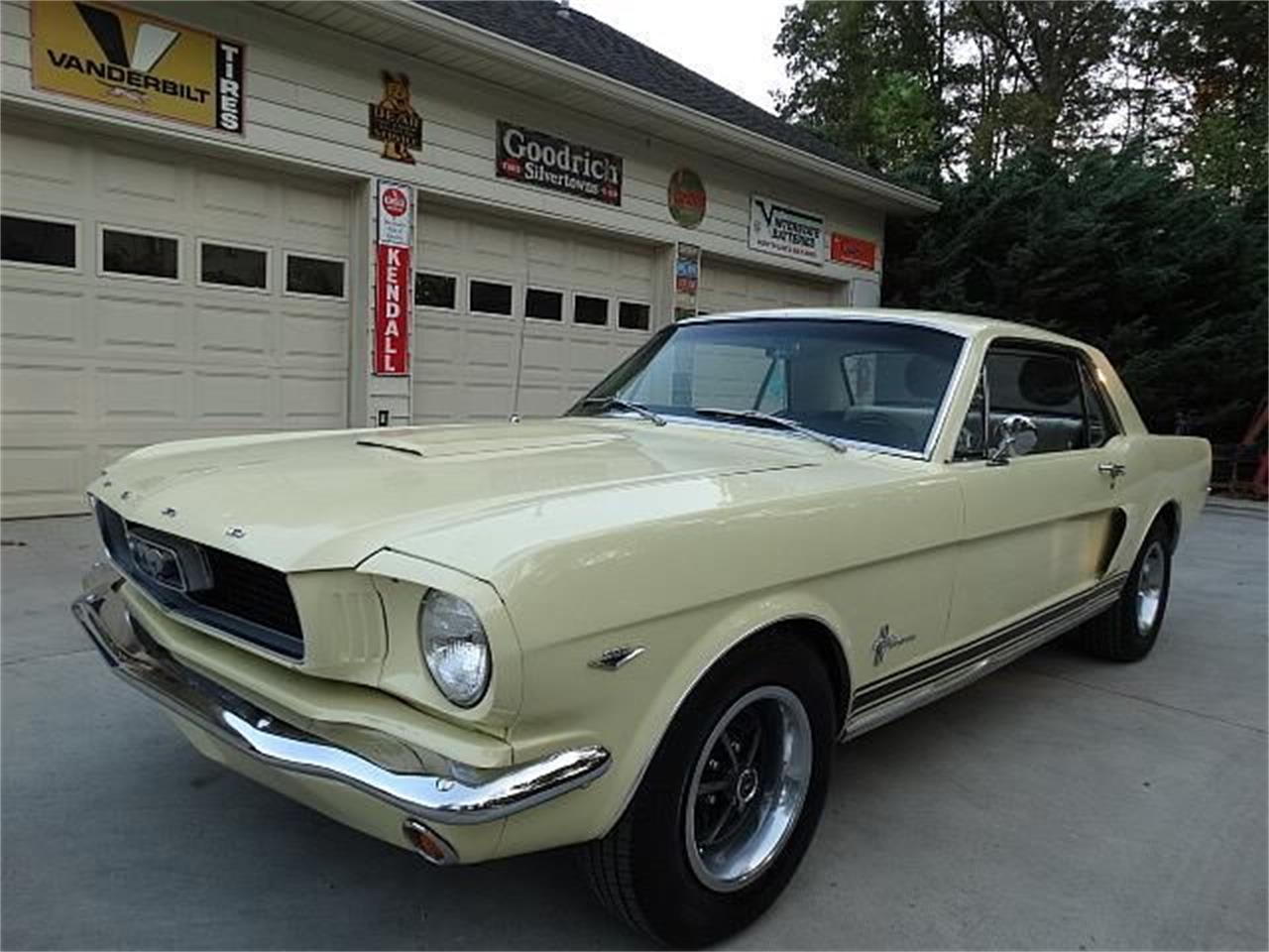 1966 ford mustang