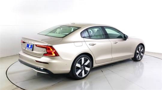 2025 Volvo S60