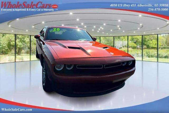 2020 dodge challenger sxt