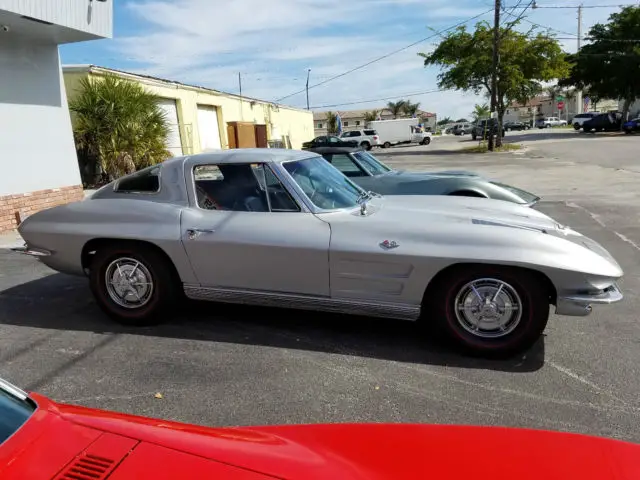 1963 chevrolet corvette split window 327 coupe