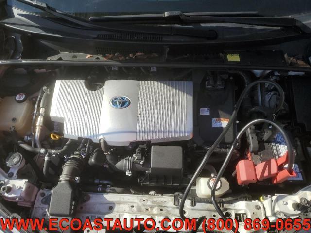 2017 toyota prius two eco